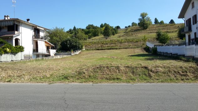terreno edificabile in vendita a Casteggio