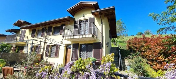 casa indipendente in vendita a Casteggio