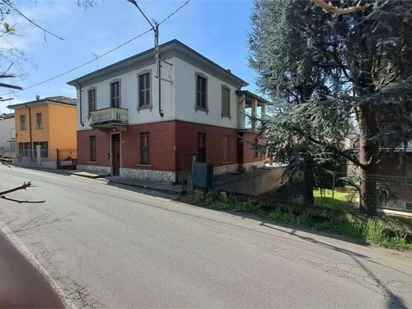 casa indipendente in vendita a Casteggio