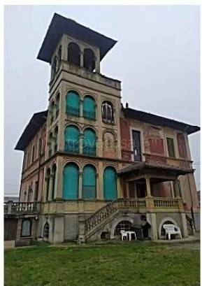 casa indipendente in vendita a Casteggio