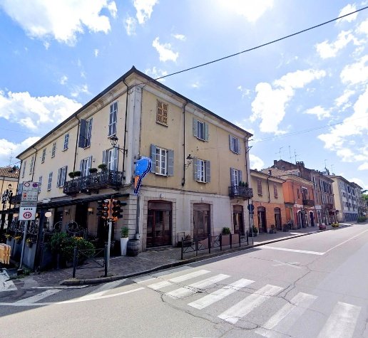 casa indipendente in vendita a Casteggio