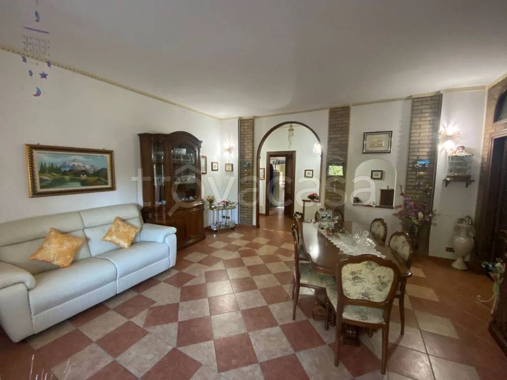 appartamento in vendita a Casteggio