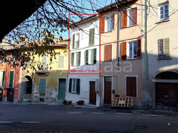 casa indipendente in vendita a Casteggio