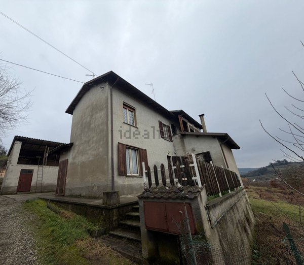 casa indipendente in vendita a Casteggio