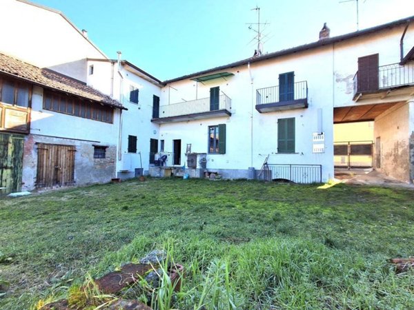 casa indipendente in vendita a Casteggio