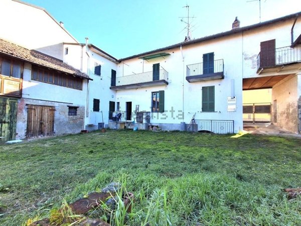 casa semindipendente in vendita a Casteggio