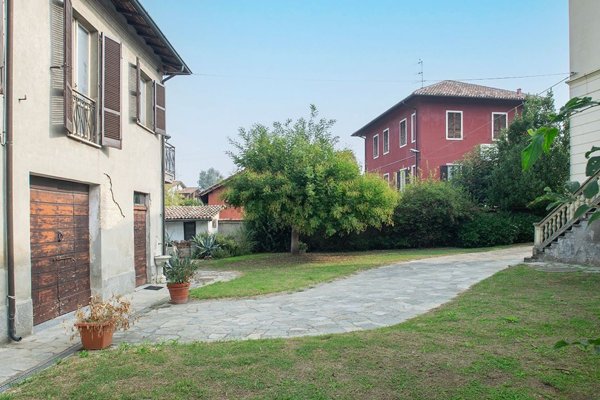 casa indipendente in vendita a Casteggio