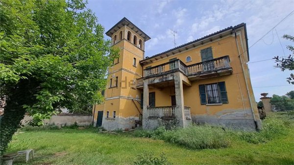 casa indipendente in vendita a Casteggio
