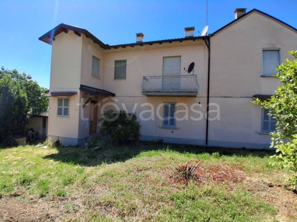casa indipendente in vendita a Casteggio