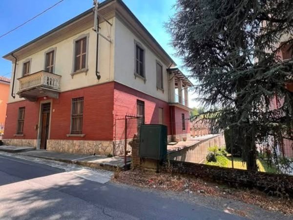 casa indipendente in vendita a Casteggio