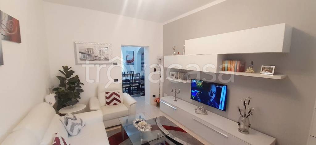 casa indipendente in vendita a Casteggio
