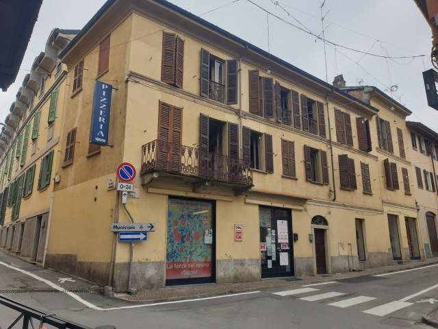 intera palazzina in vendita a Casteggio