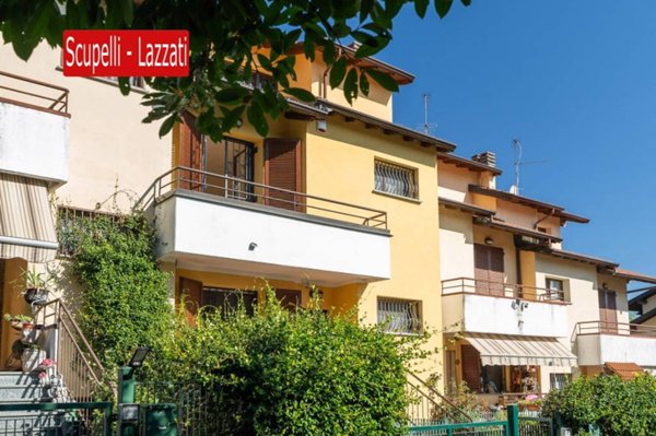 casa indipendente in vendita a Casteggio
