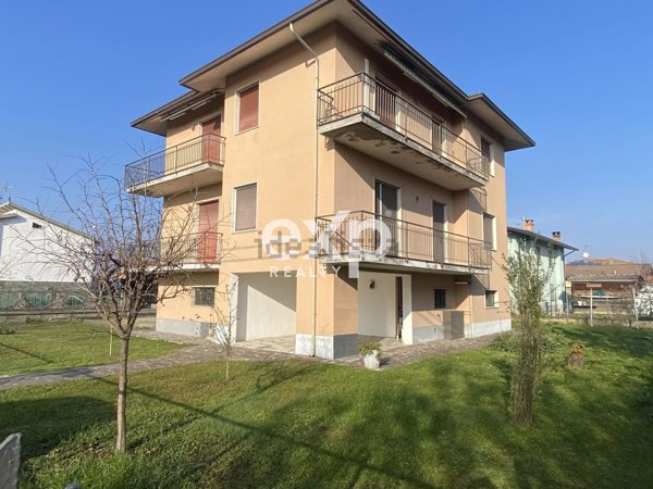 casa indipendente in vendita a Castelletto di Branduzzo