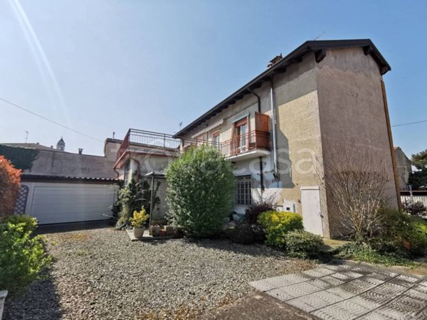 casa indipendente in vendita a Castelletto di Branduzzo in zona Castelletto Po