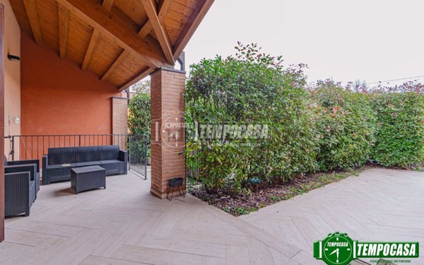 casa indipendente in vendita a Castelletto di Branduzzo in zona Branduzzo