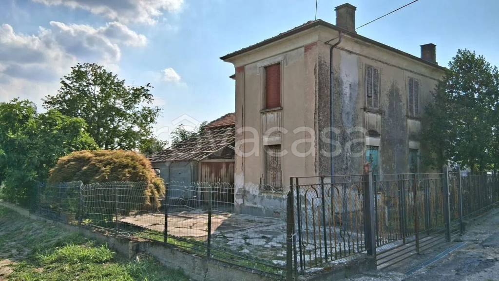 casa indipendente in vendita a Castelletto di Branduzzo