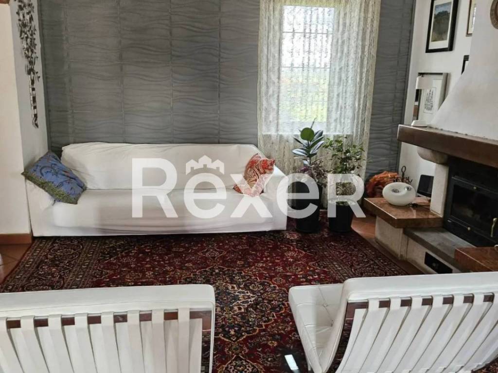 casa indipendente in vendita a Castelletto di Branduzzo in zona Valle Botta