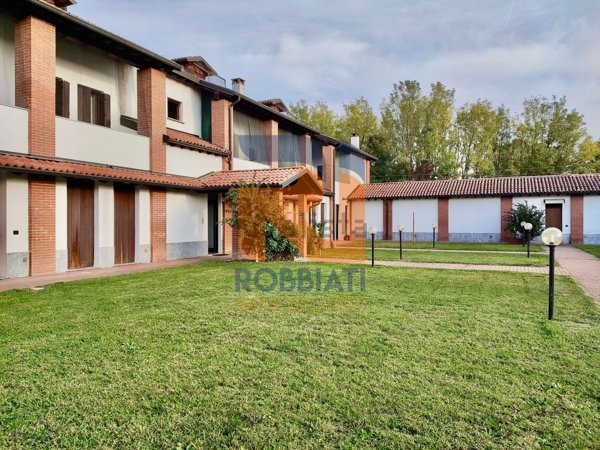 appartamento in vendita a Castelletto di Branduzzo