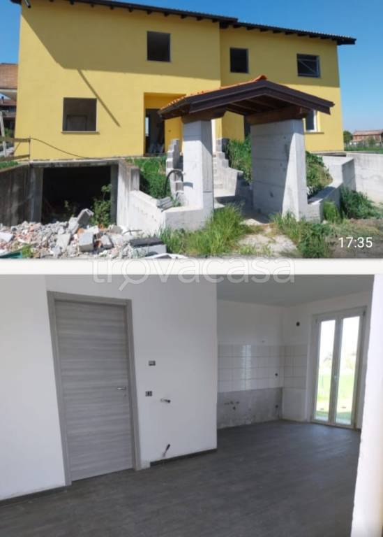 casa indipendente in vendita a Castelletto di Branduzzo in zona Branduzzo