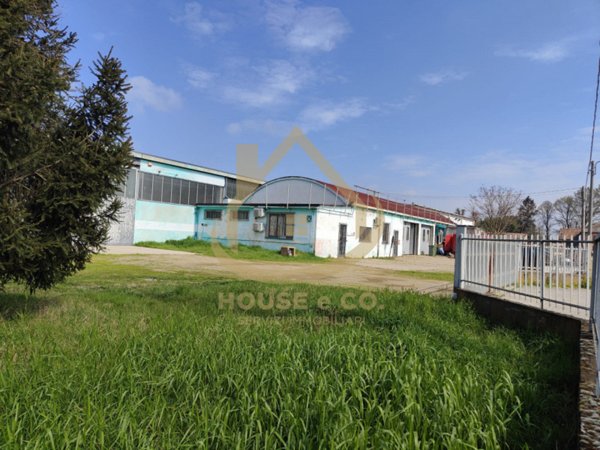 villa in vendita a Castello d'Agogna