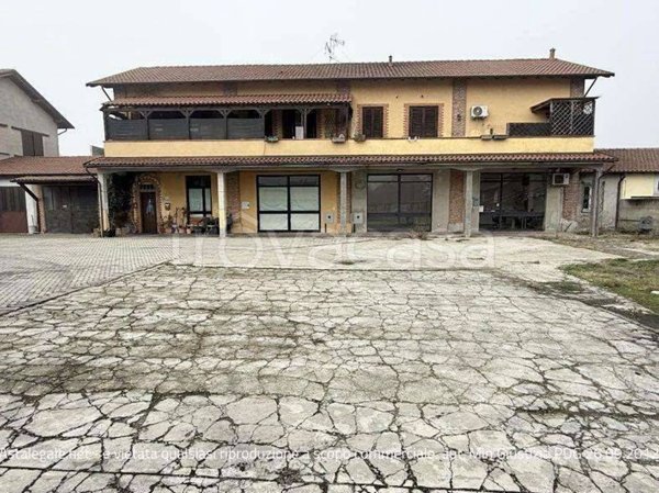 appartamento in vendita a Castello d'Agogna