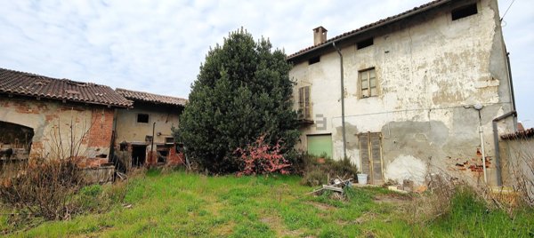 villa in vendita a Castello d'Agogna