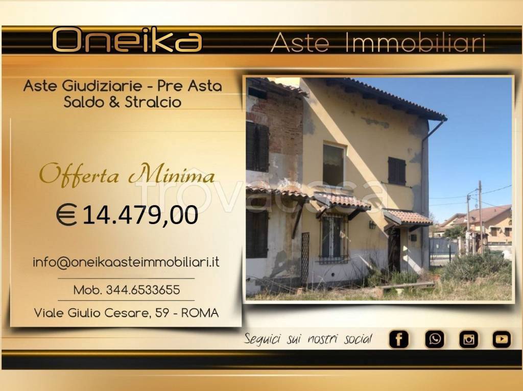 casa indipendente in vendita a Castelnovetto