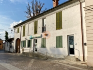 negozio in vendita a Cava Manara