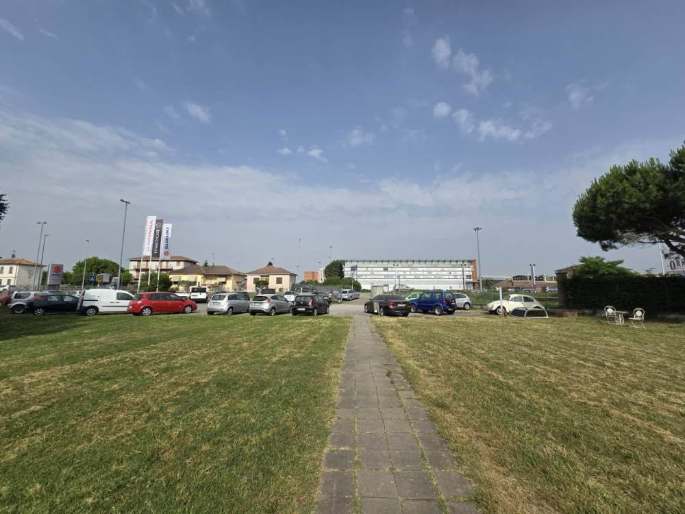terreno edificabile in vendita a Cava Manara