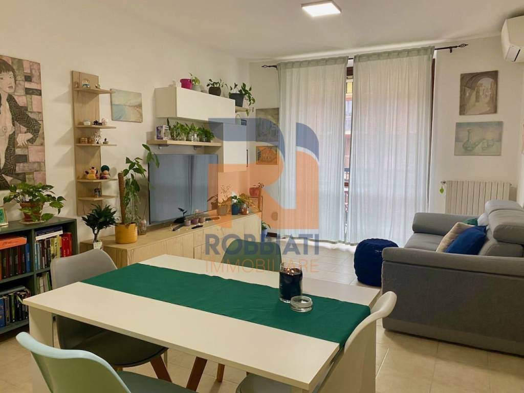 appartamento in vendita a Cava Manara
