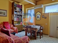 casa indipendente in vendita a Cava Manara