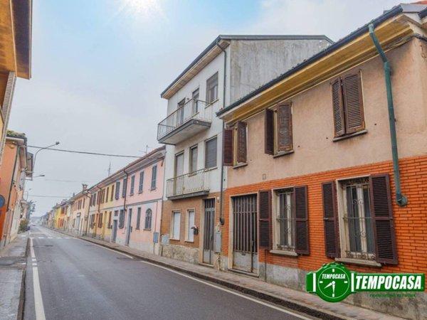 casa indipendente in vendita a Cava Manara