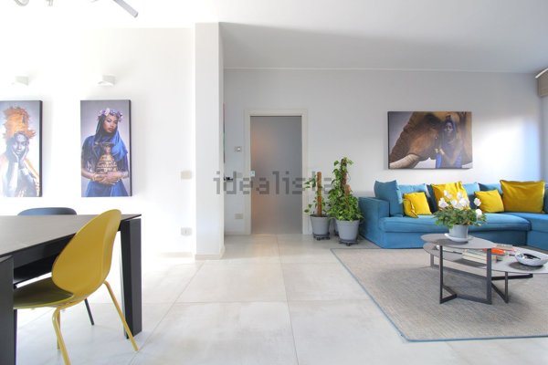 casa indipendente in vendita a Cava Manara in zona Mezzana Corti