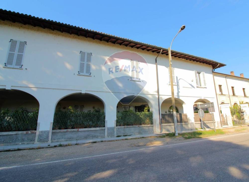 appartamento in vendita a Cava Manara