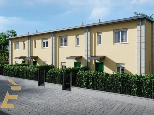 casa indipendente in vendita a Cava Manara