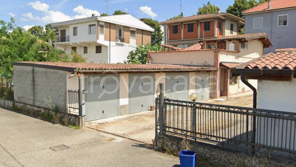 appartamento in vendita a Cava Manara