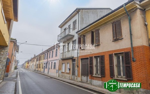 casa indipendente in vendita a Cava Manara