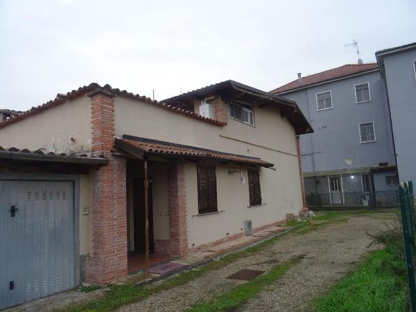 appartamento in vendita a Cava Manara