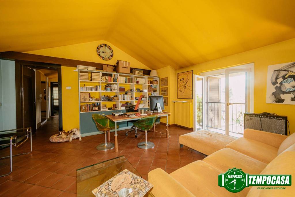 appartamento in vendita a Cava Manara