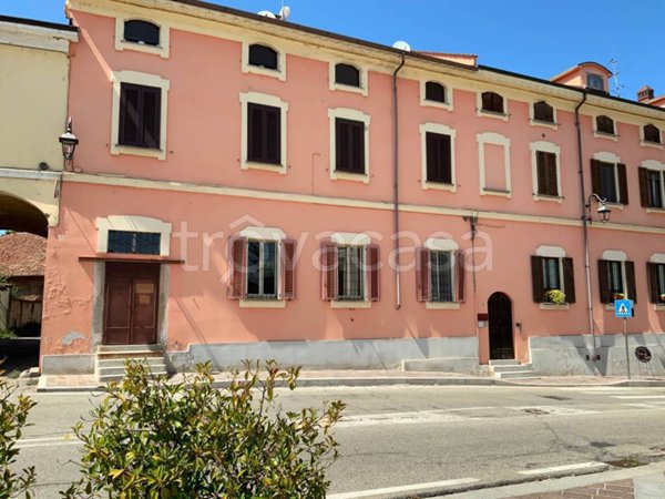quadrivano in vendita a Cava Manara