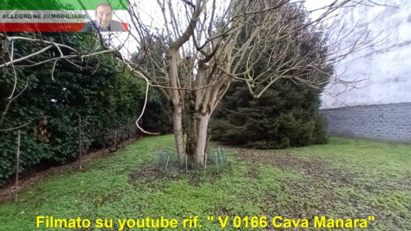 terreno edificabile in vendita a Cava Manara in zona Tre Re