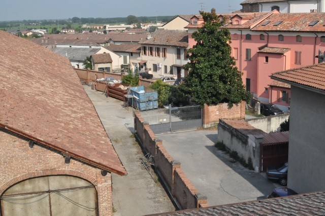 intera palazzina in vendita a Cava Manara