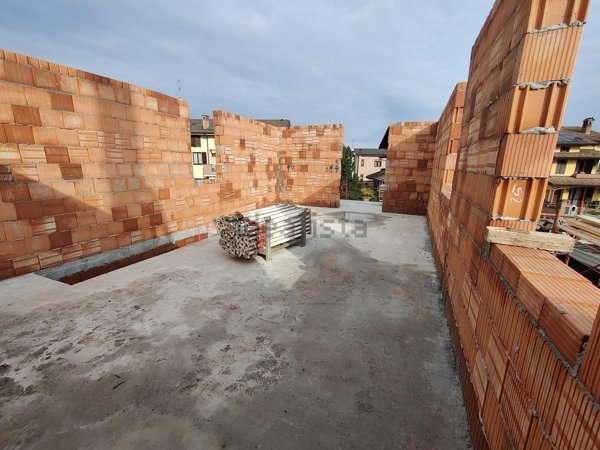 casa indipendente in vendita a Cava Manara