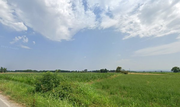 terreno edificabile in vendita a Cava Manara