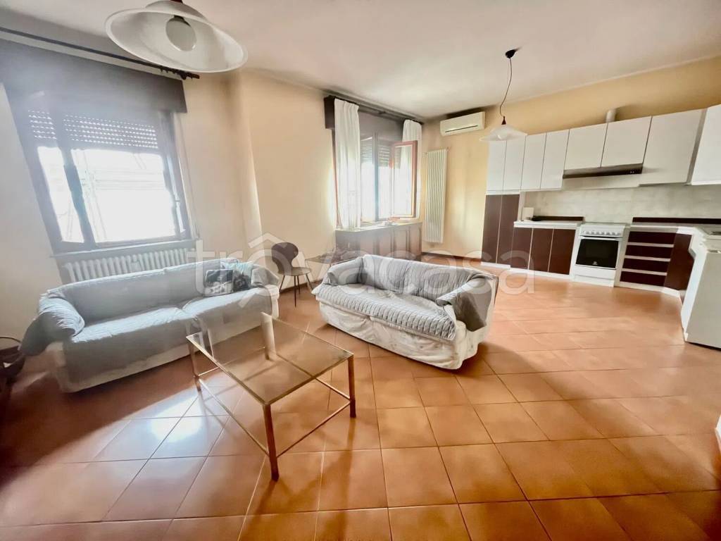 appartamento in vendita a Cava Manara