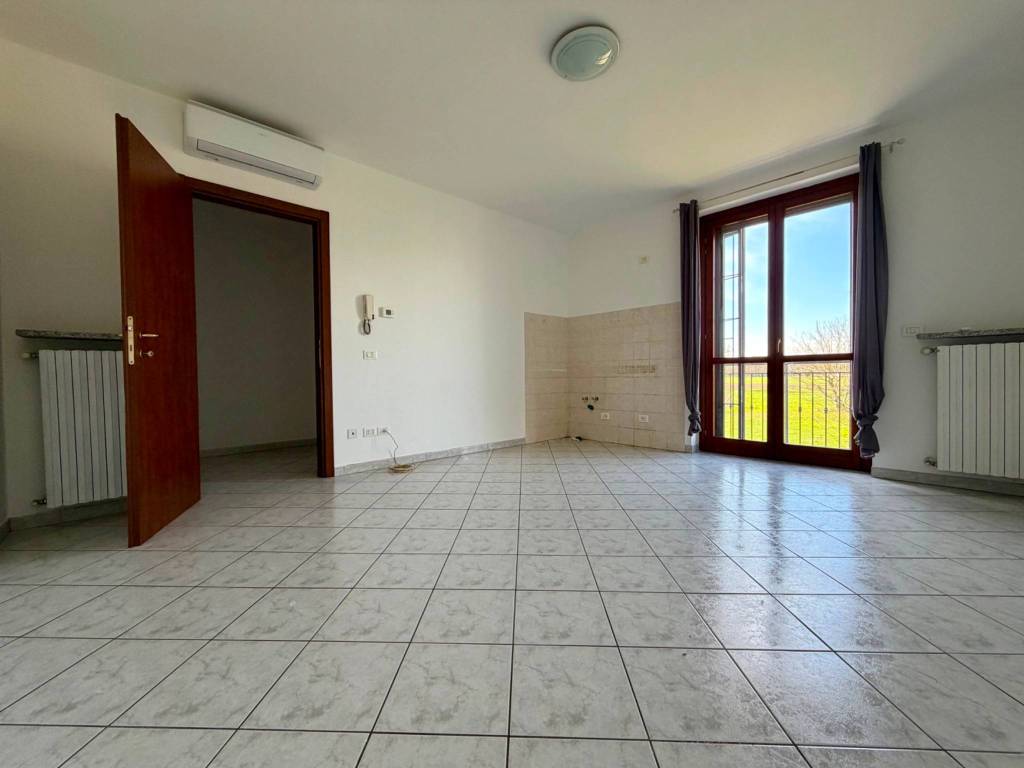 appartamento in vendita a Cava Manara in zona Tre Re