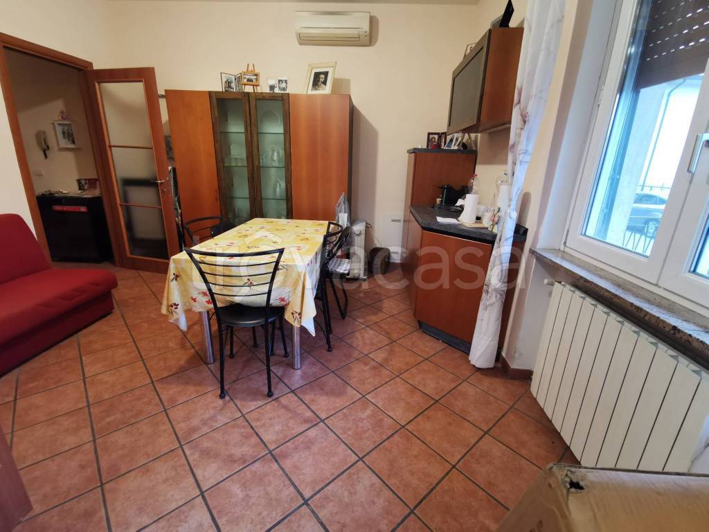 appartamento in vendita a Cava Manara