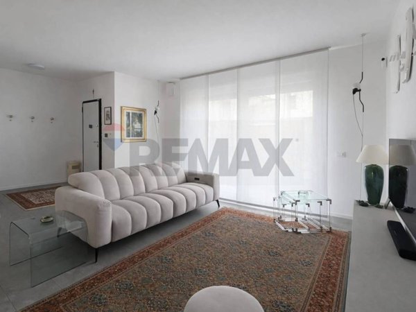 casa indipendente in vendita a Cava Manara