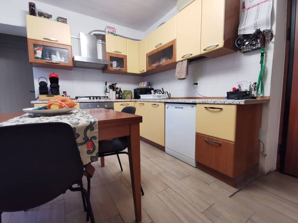 casa indipendente in vendita a Cava Manara in zona Mezzana Corti